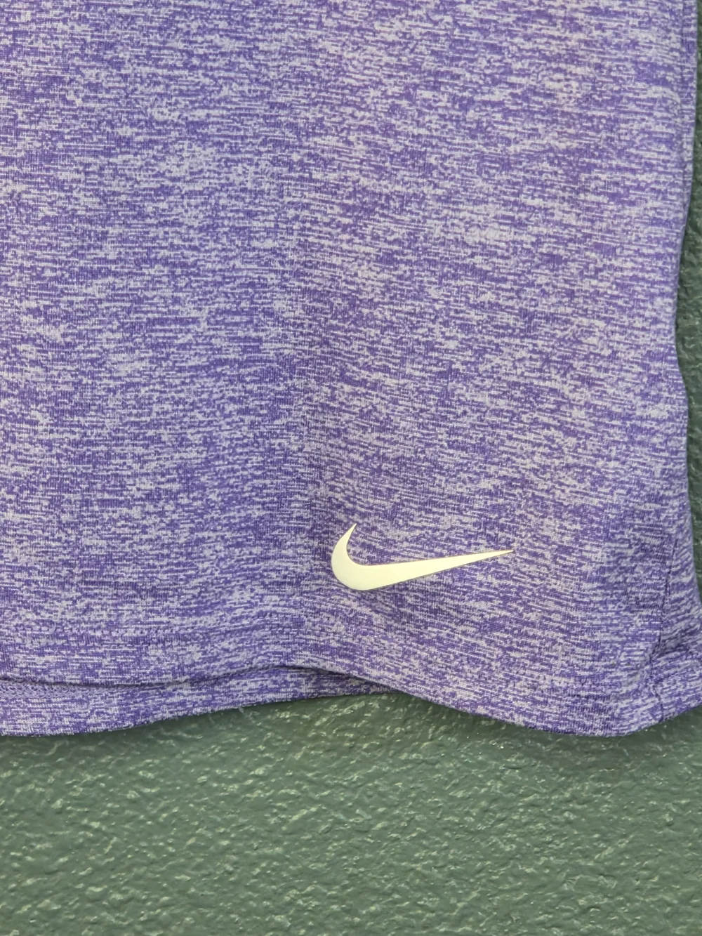 Nike Purple Heather Dri-FIT Short Sleeve Scoop Neck Tee Size S - Picture 4 of 4